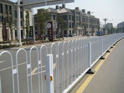 京式道路护栏图片4